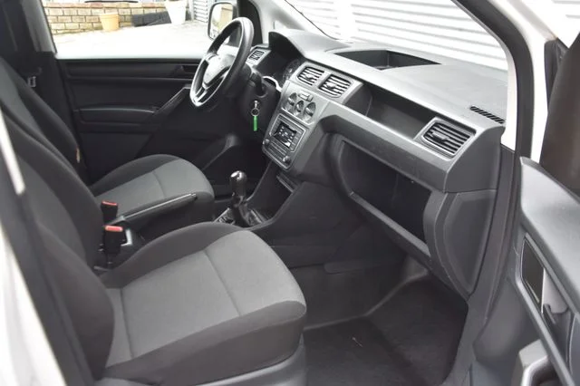 VW Caddy – 12