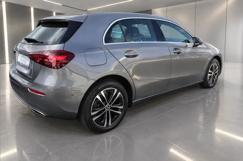 Mercedes-Benz A 250 – 8