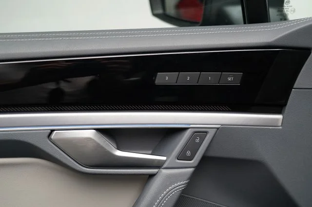 VW Touareg – 18
