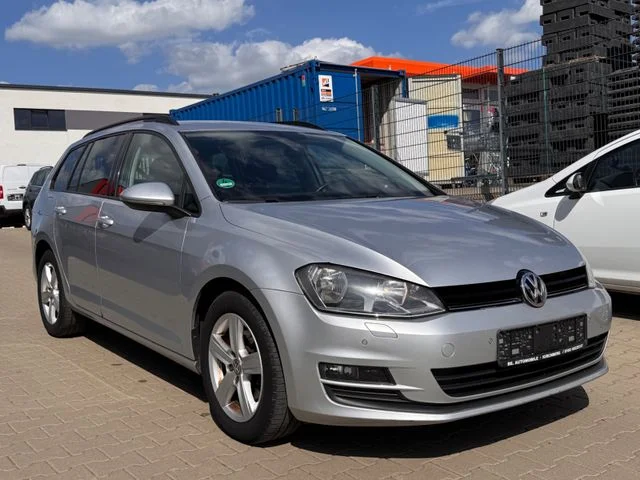 Volkswagen Golf – 2