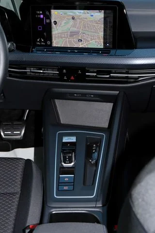 Volkswagen Golf – 15