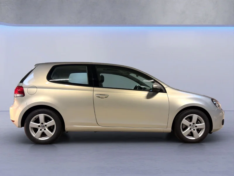 Volkswagen Golf – 8