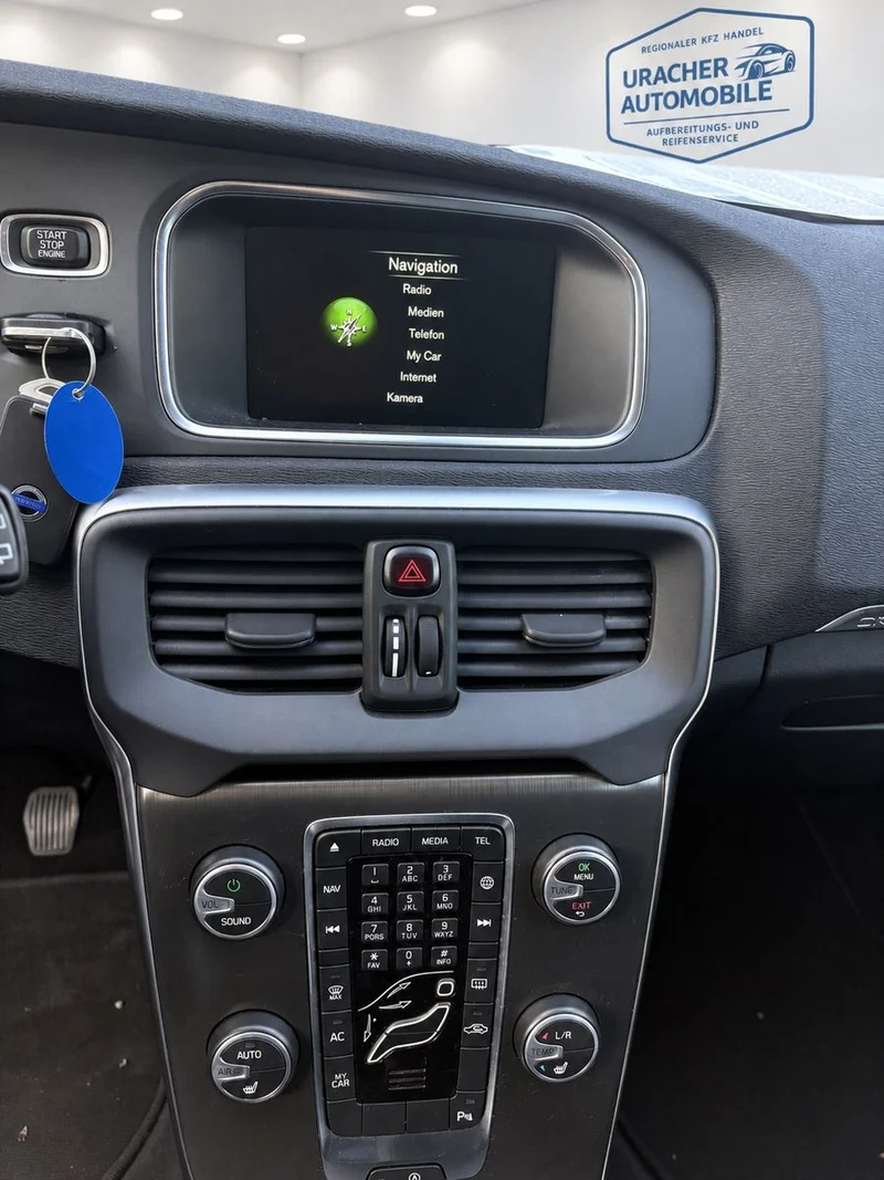 Volvo V40 CC – 12