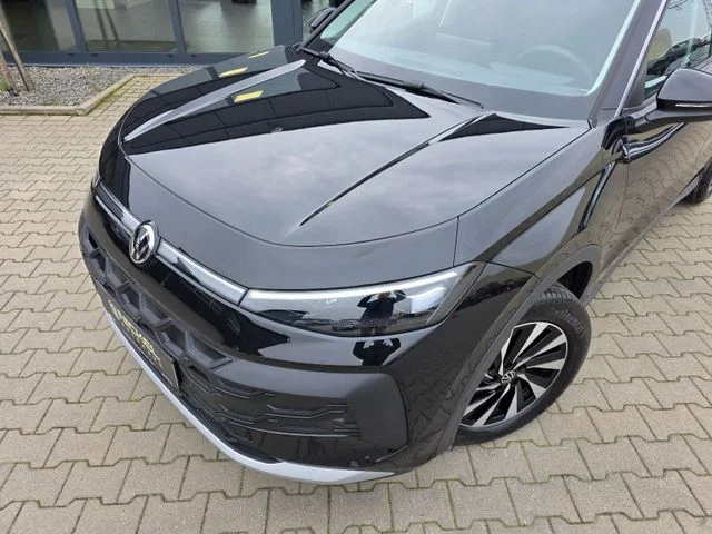 Volkswagen T-Roc – 3