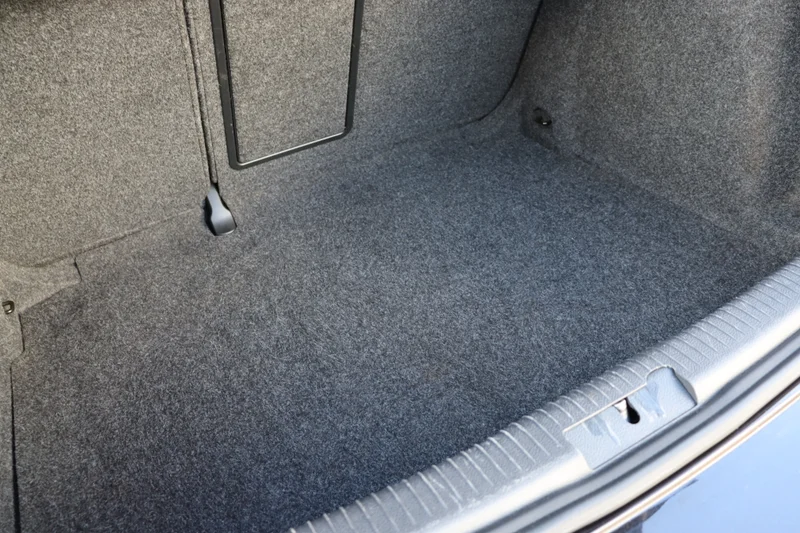 Volkswagen Golf – 14