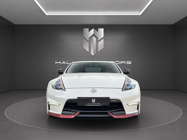 Nissan 370Z – 8