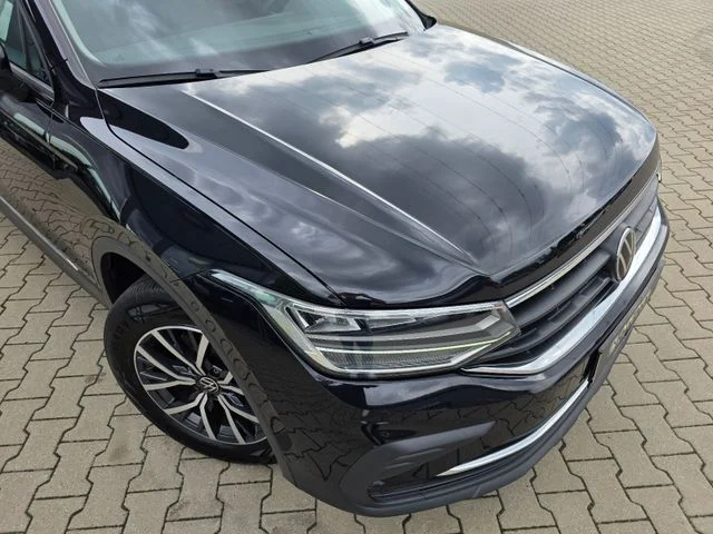 Volkswagen Tiguan – 11