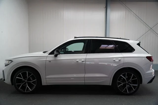 VW Touareg – 8