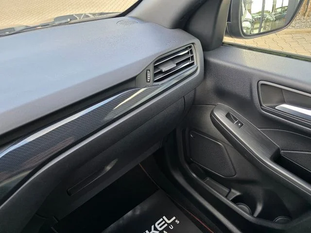 Ford Kuga – 37
