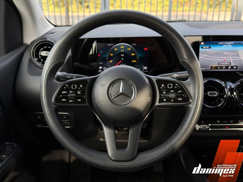 Mercedes-Benz B 200 – 17