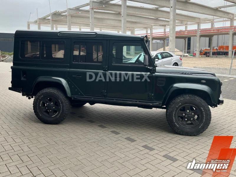 Land Rover Defender – 6