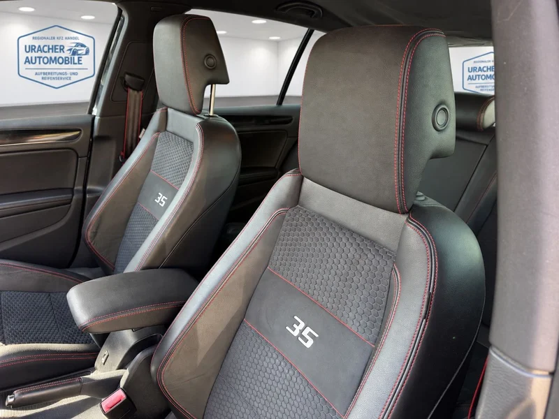 Volkswagen Golf – 11