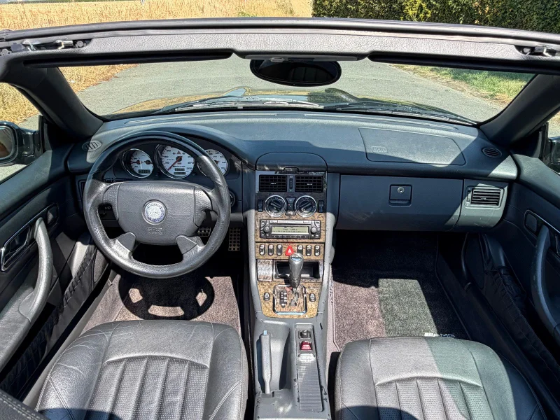 Mercedes-Benz SLK 32 AMG – 23