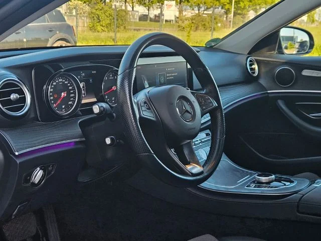 Mercedes-Benz E 250 – 10