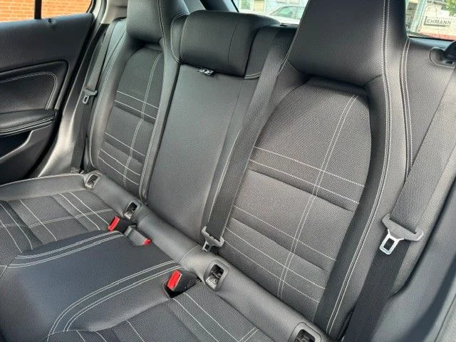 Mercedes-Benz GLA 200 – 17