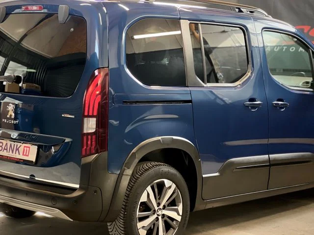 Peugeot Rifter – 16
