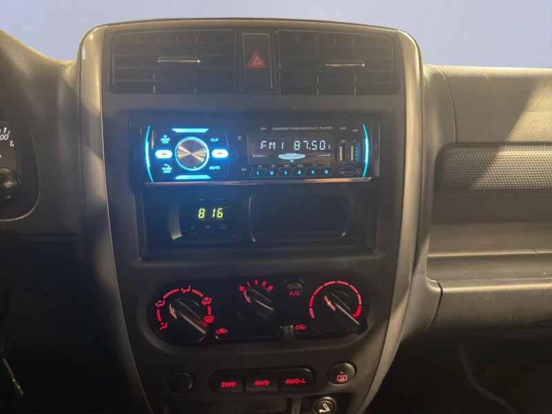 Suzuki Jimny – 15