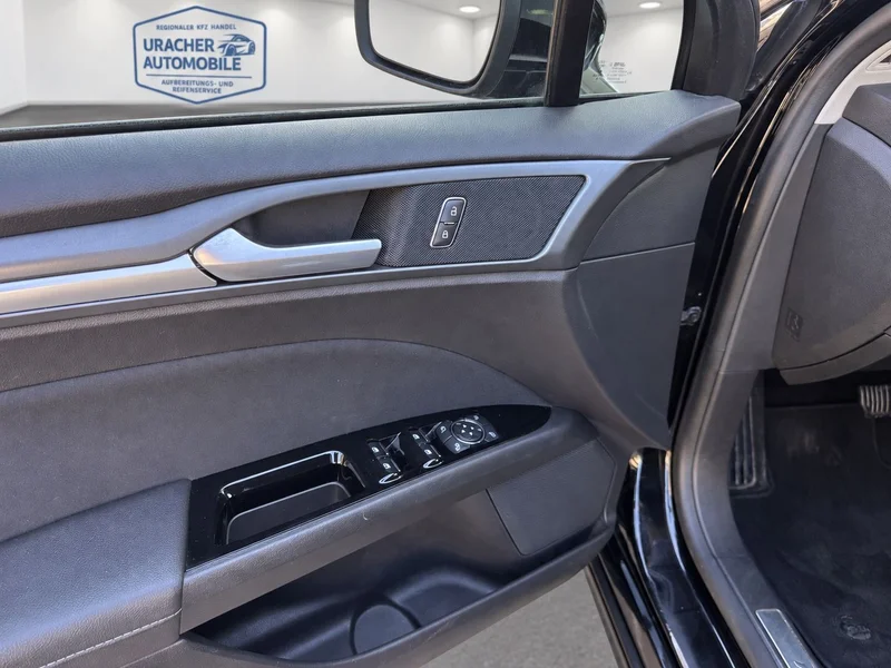 Ford Mondeo – 10
