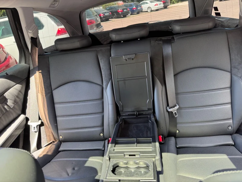 Mercedes-Benz E 63 AMG – 25
