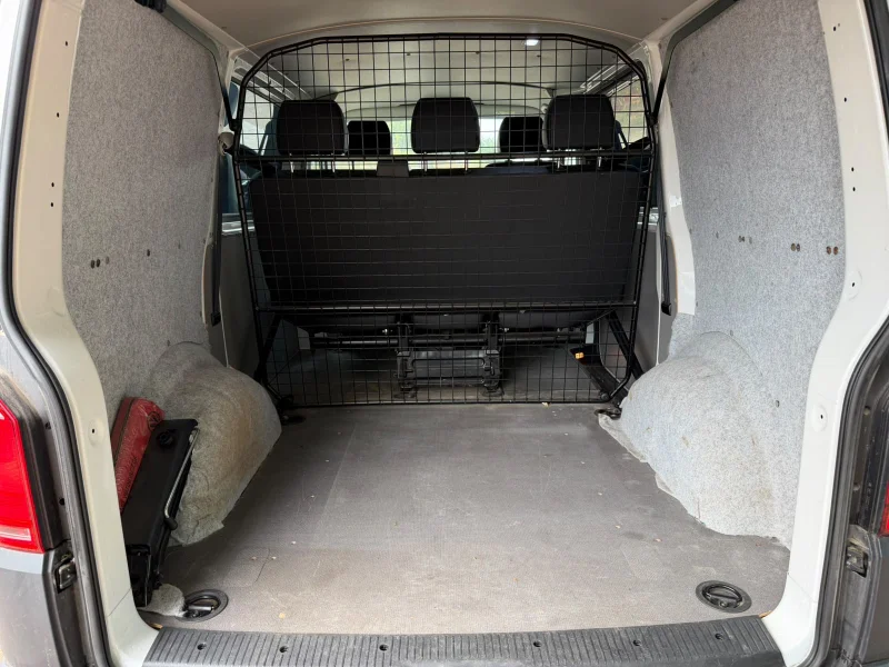 Volkswagen Transporter – 13