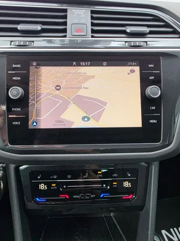 Volkswagen Tiguan – 42