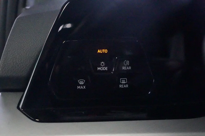 Volkswagen Golf – 10