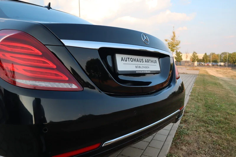 Mercedes-Benz S 600 – 6