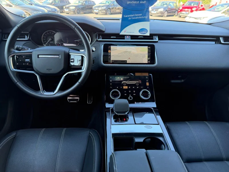 Land Rover Range Rover Velar – 18