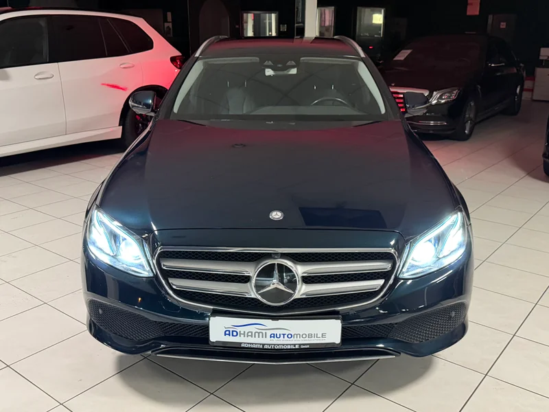Mercedes-Benz E 220 – 2