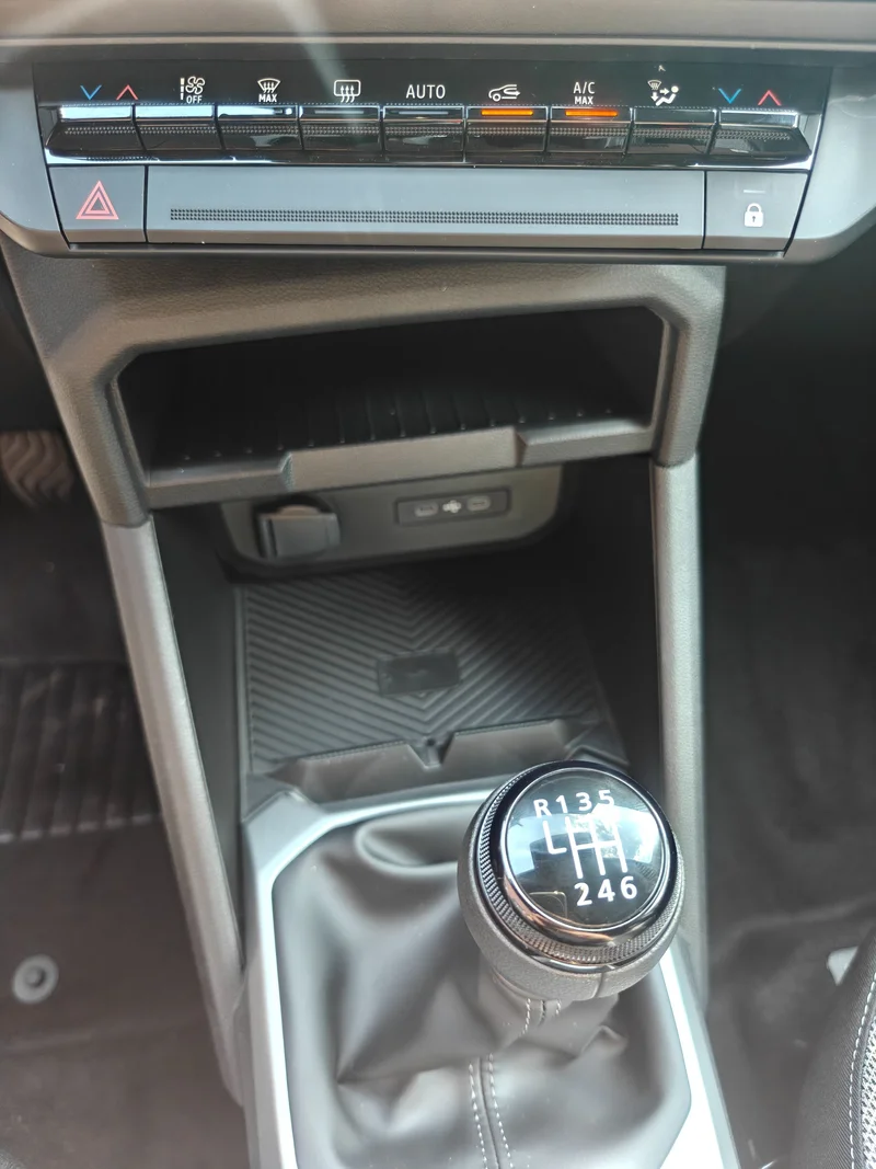 Dacia BIGSTER JOURNEY MILD HYBRID 140 – 18
