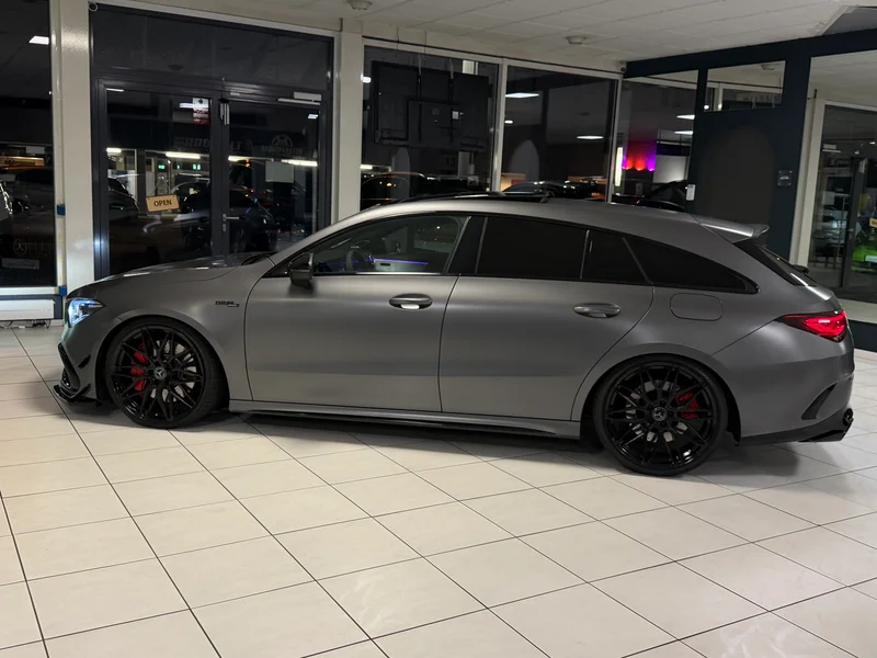 Mercedes-Benz CLA 45 AMG – 8