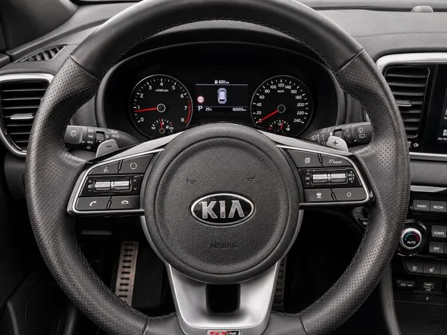 Kia Sportage – 12