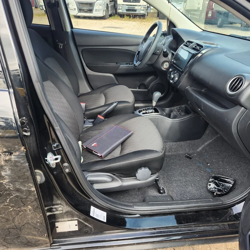 Mitsubishi Space Star – 9