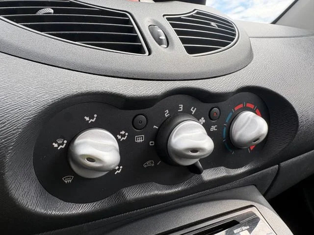 Renault Twingo – 7
