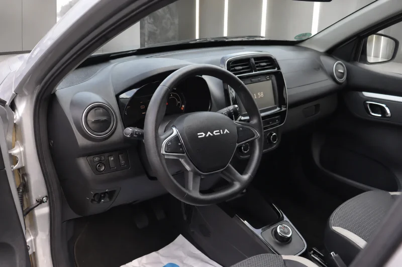 Dacia Spring – 4