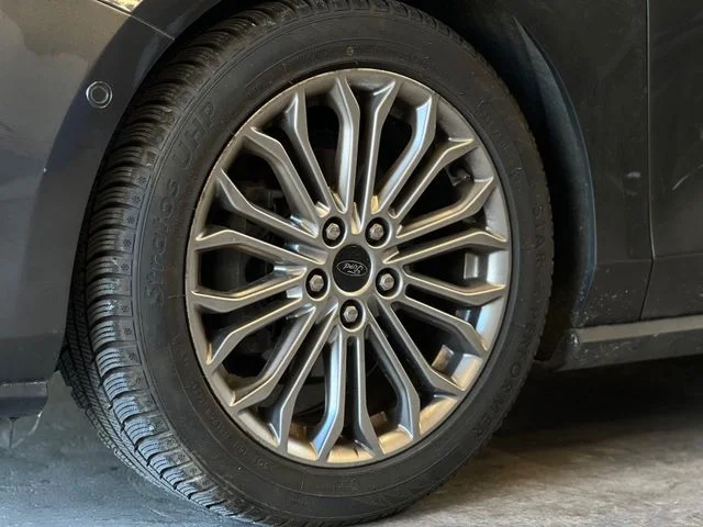 Ford Focus – 9