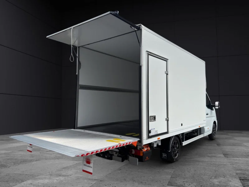 Renault Master XXLKoffer 4,95x2,14x2,30 Seitentüre LBW – 11