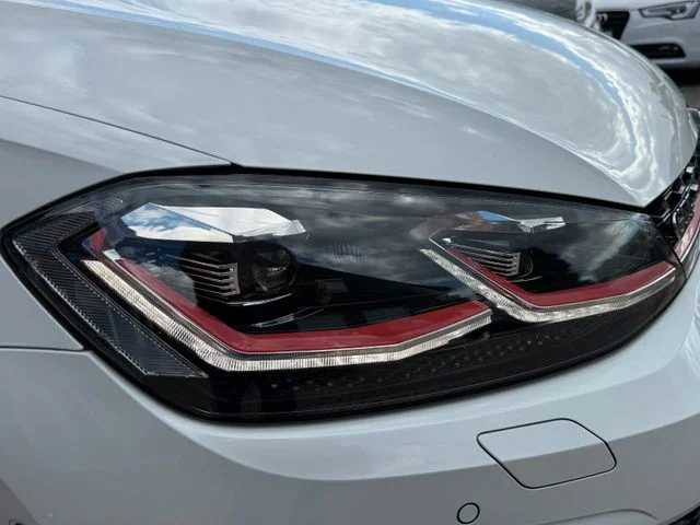 Volkswagen Golf – 15