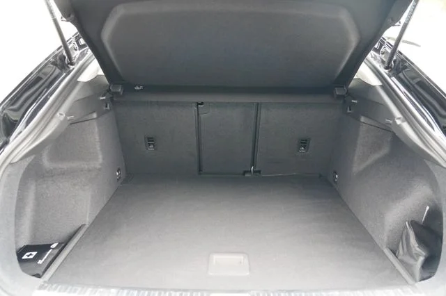 AUDI Q3 – 25