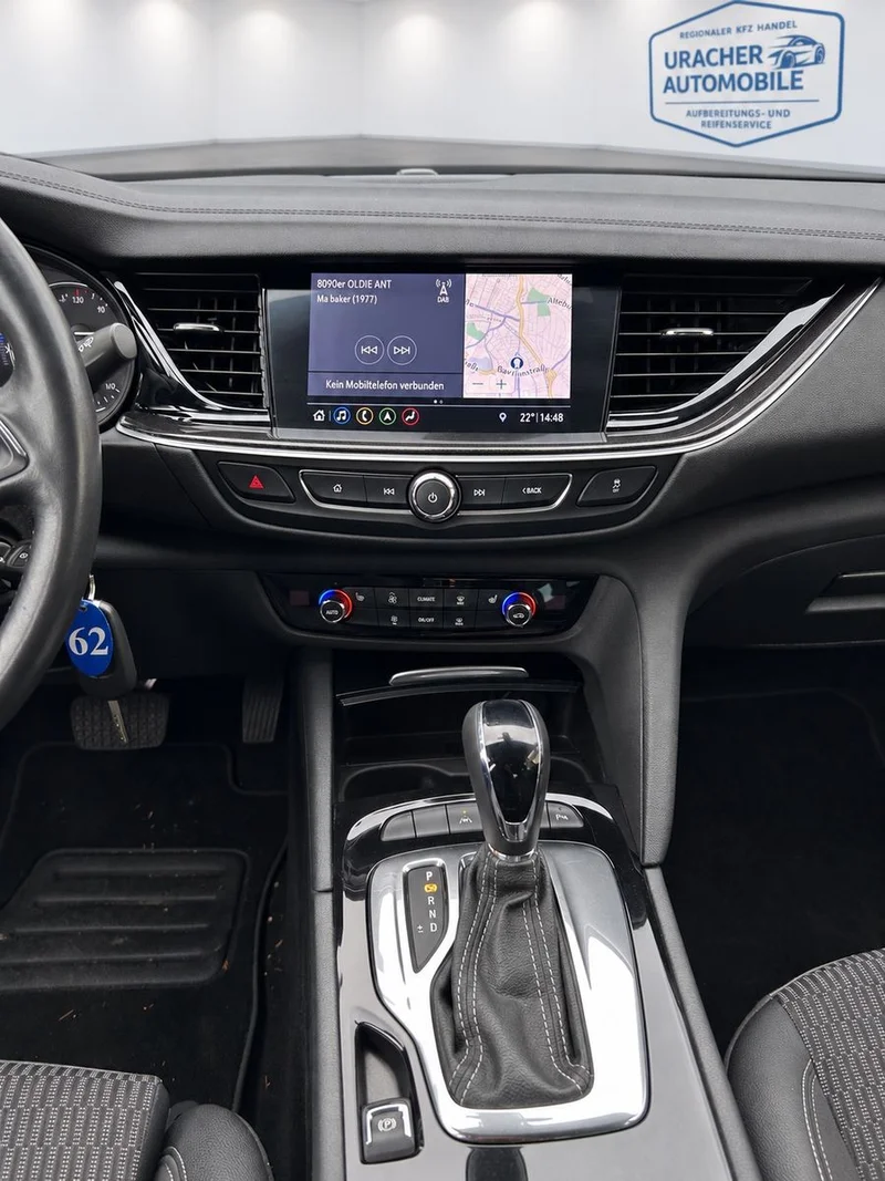 Opel Insignia – 16