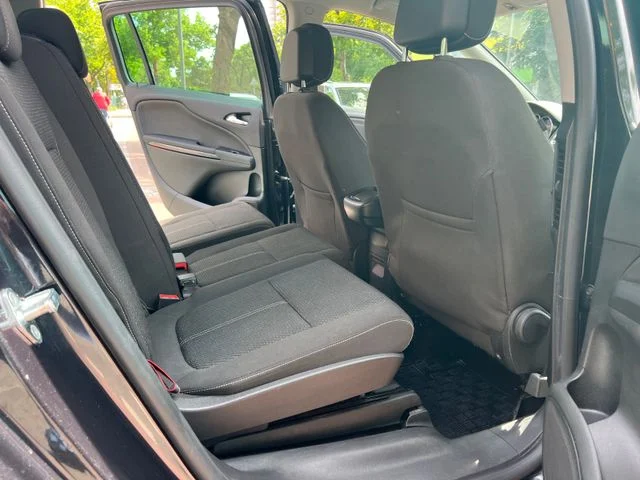 Opel Zafira – 10