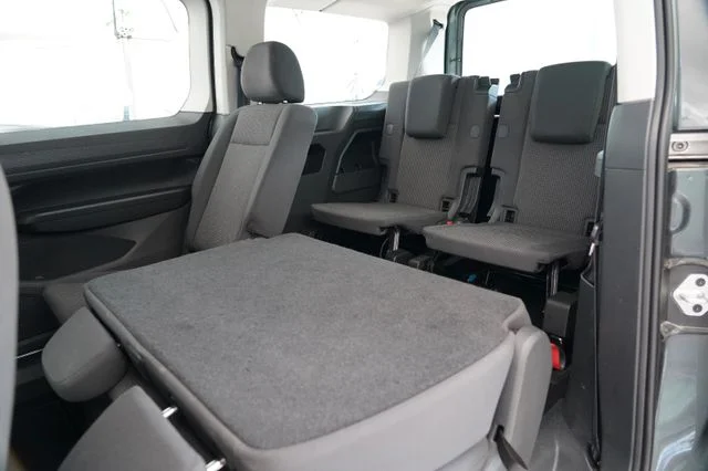 VW Caddy – 13