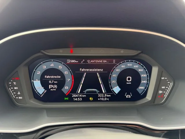 Audi Q3 – 12