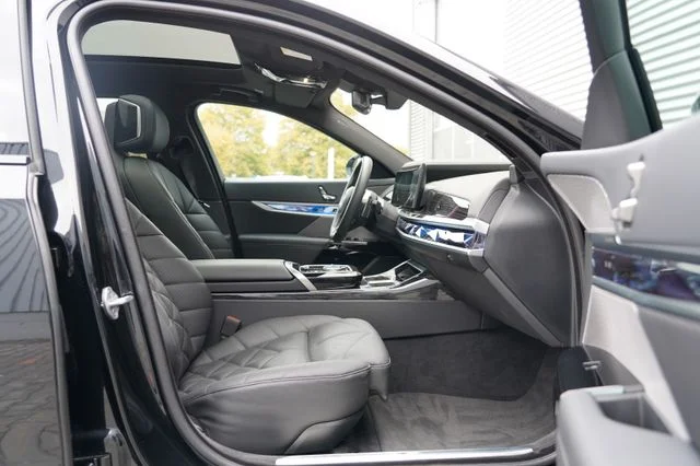 BMW 740 – 19