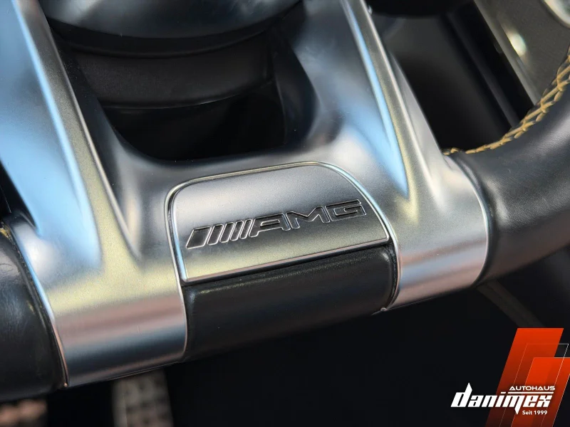 Mercedes-Benz GLC 63 AMG – 23