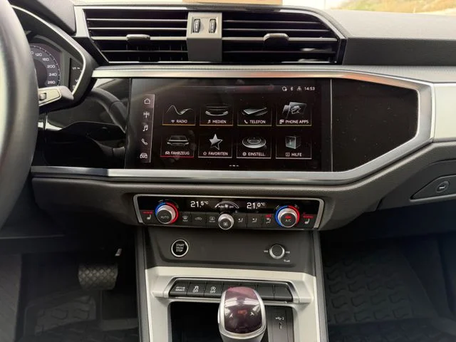 Audi Q3 – 15