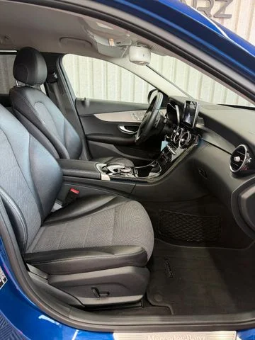 Mercedes-Benz C 200 – 15