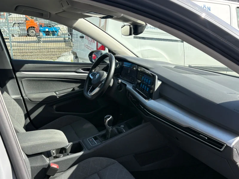 Volkswagen Golf – 18