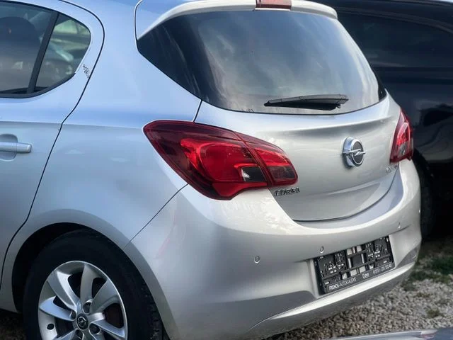 Opel Corsa – 9