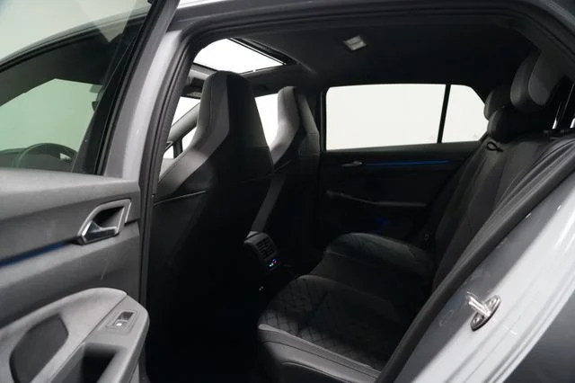VW Golf – 21